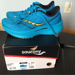 Men’s Saucony Endorphin Speed 3 Size 9.5